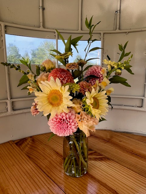 Medium Jar Arrangement