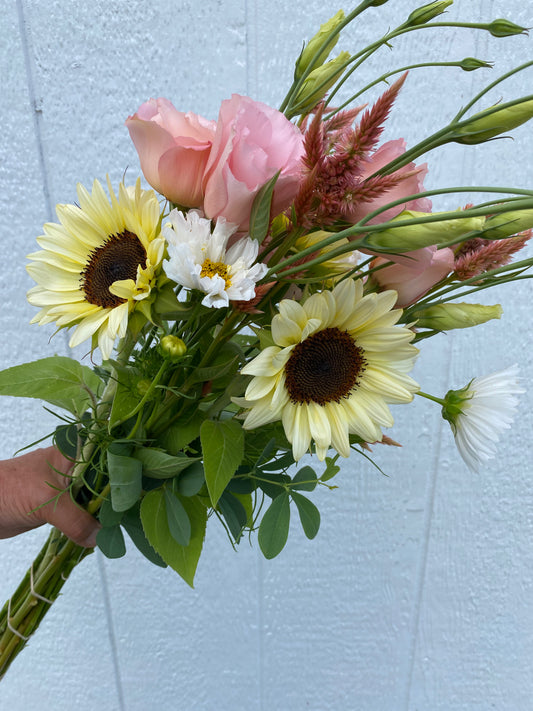 CSA Bouquet Subscription: Late Spring